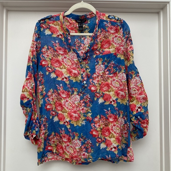 MNG Basics size 8 floral print blue and red blouse3/4 sleeve - Picture 9 of 16